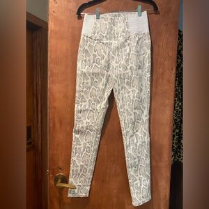 Like New Shein high waisted snake print leggings